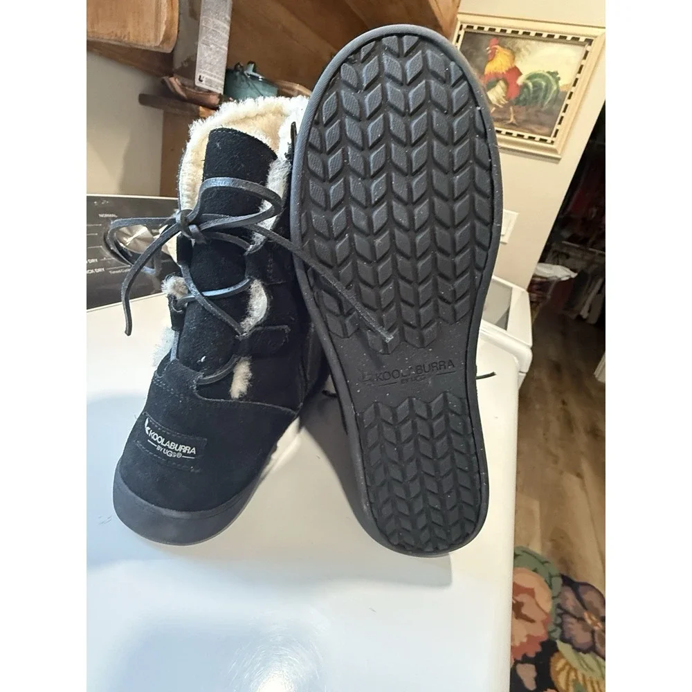 Koolaburra By UGG Suede Shazi Short Boot Tie Back Side Zipper Size 12 black